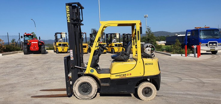 Hyster 2.5t Gas for hire or sale around Hunter and Central Coast region